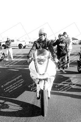 media/Dec-08-2023-Femmewalla (Fri) [[14226fd16b]]/Around the Pits-Group Photo-Prize Raffle/